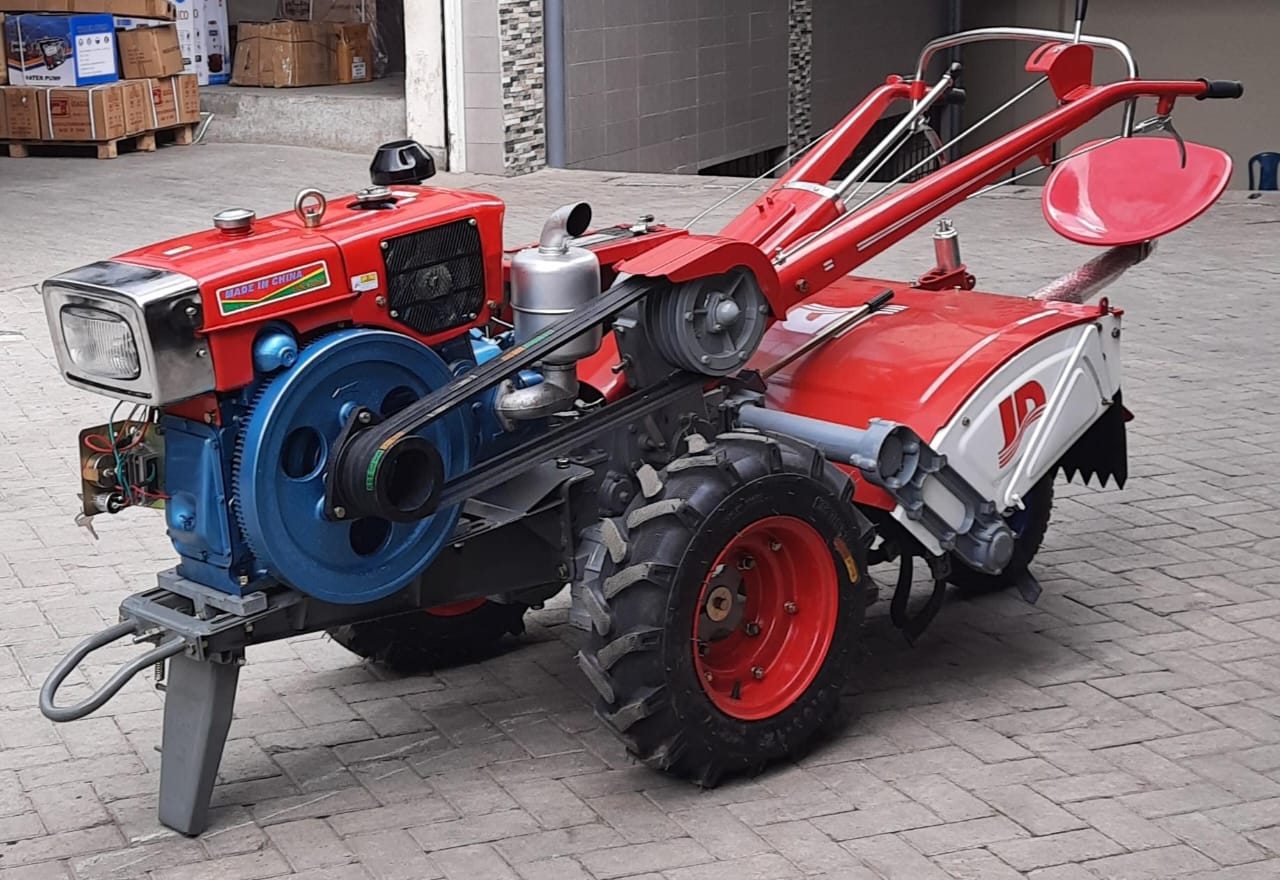 JD16L Jiadi Walking Diesel Tractor 16HP with Implements (Disc Ploughs, Arrow Ploughs, Rotavators, and Iron Wheels) – Key Start - Image 2